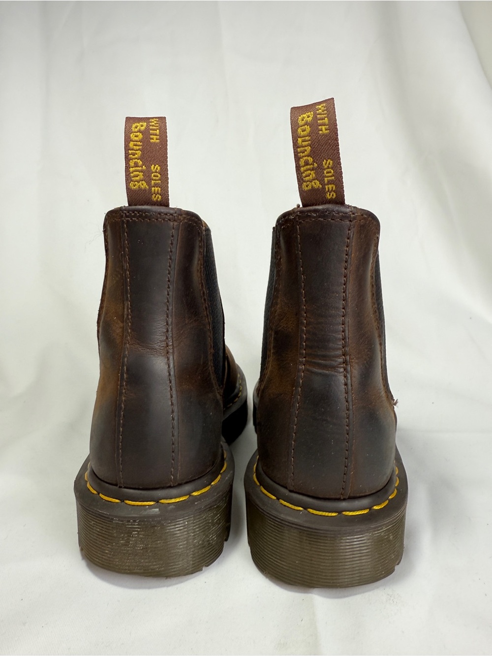 Dr. Martens Chelsea Boot Men 6 Womens 7 27896 Distressd Brown Yellow Stitch - Picture 5 of 10